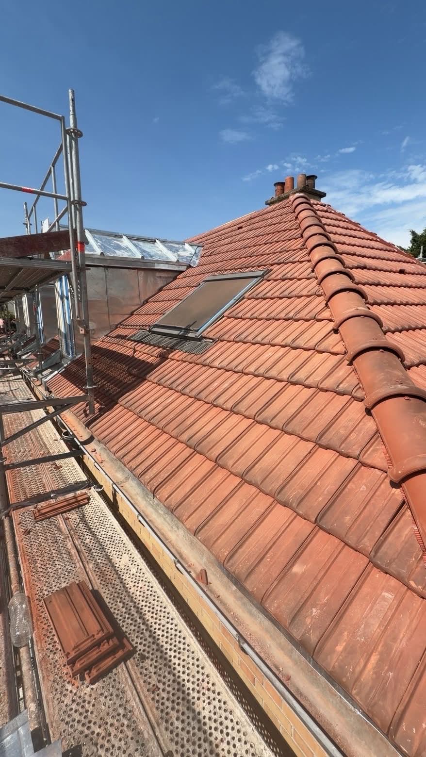 Rénovation complète de toiture et lucarne en zinc