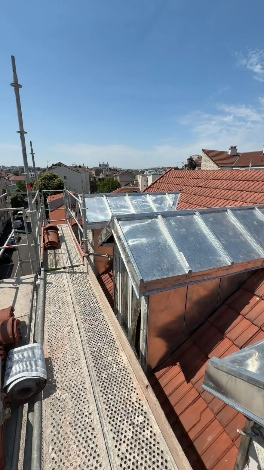 Rénovation complète de toiture et lucarne en zinc