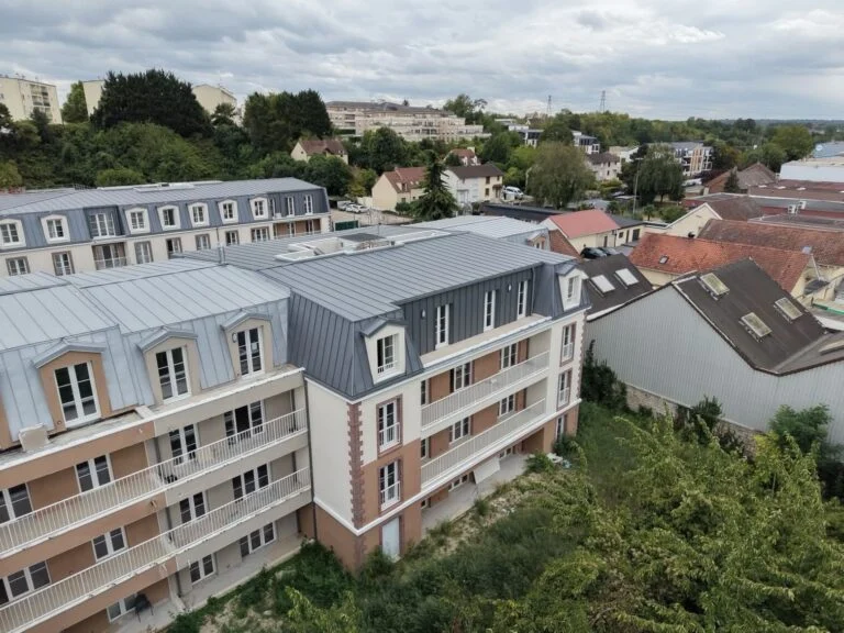 Couverture & zinguerie en PLX – Bâtiments neufs
