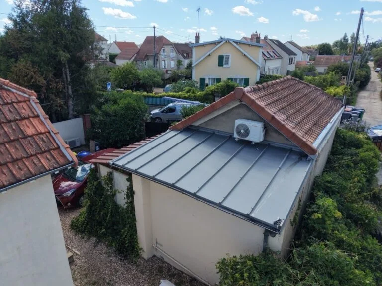 Remise en état de toiture et zinguerie à Conflans-Sainte-Honorine